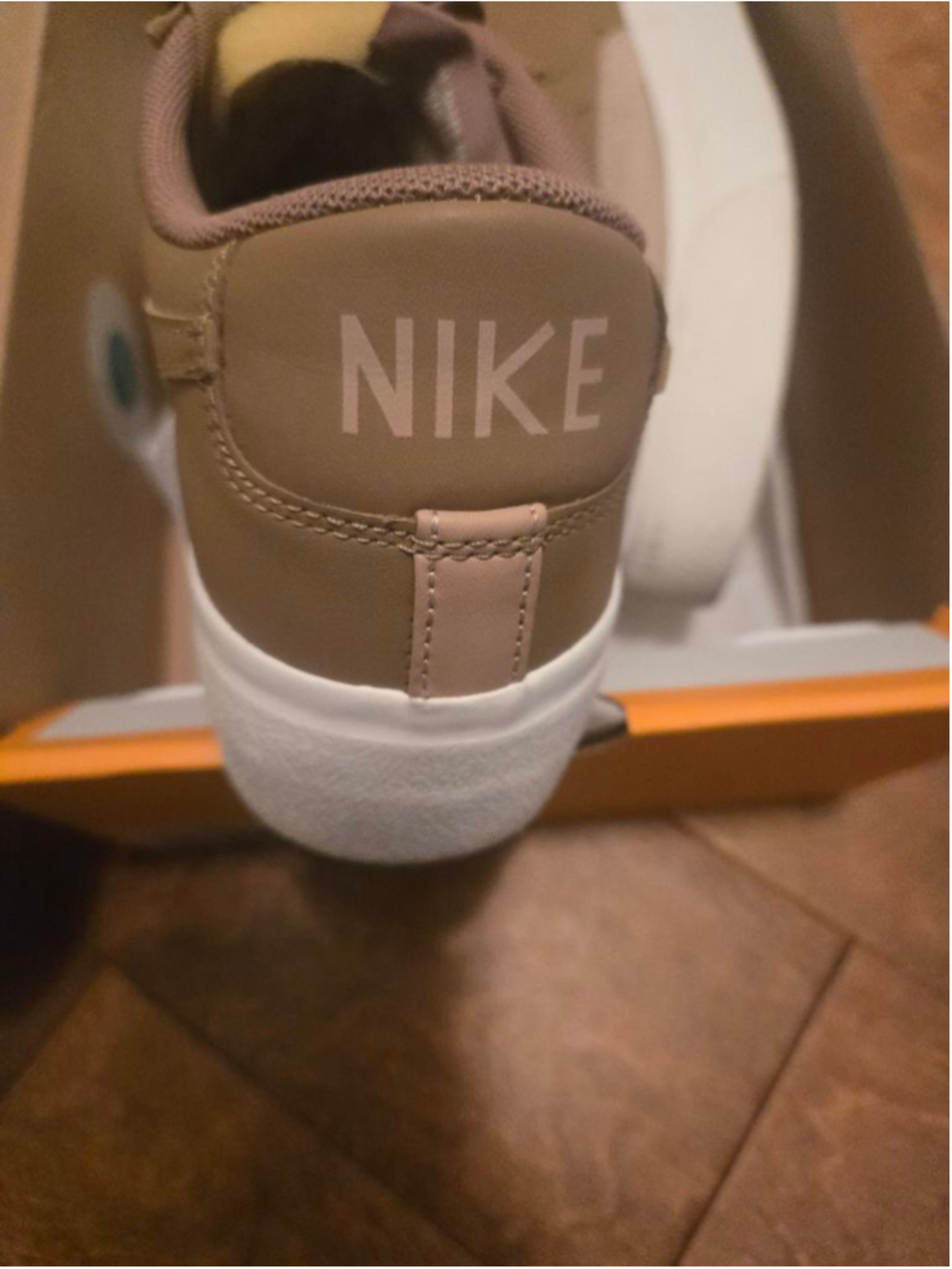 Women's Nike Blazer Low Platform Brown White Sneakers Size 8.5 - Picture 7 of 7